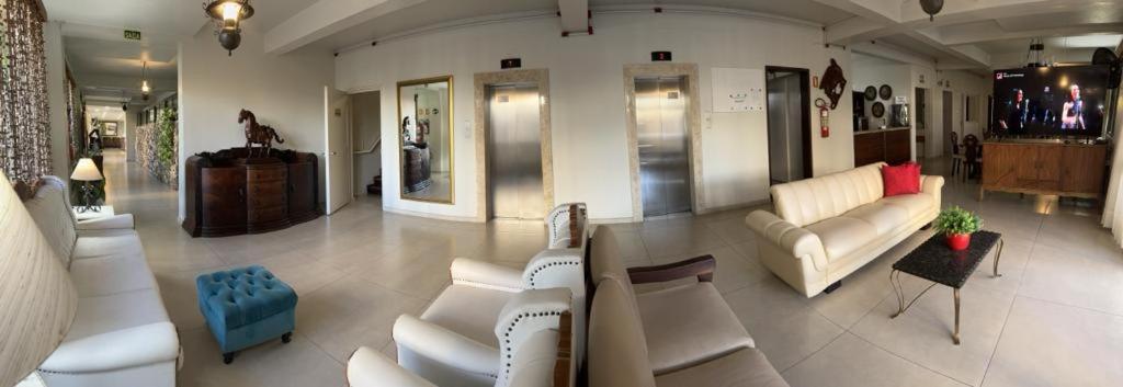 Hotel Sao Luiz São Gabriel Esterno foto